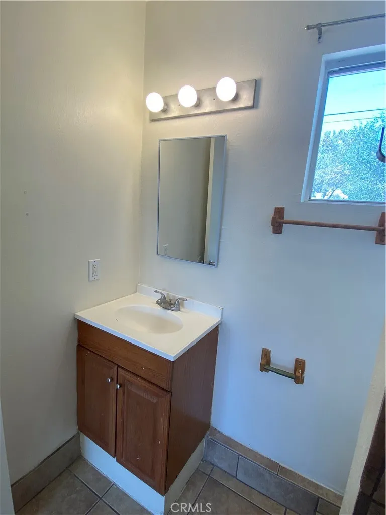 Additional image 51 of 719 W Avenue H13, Lancaster, CA 93534