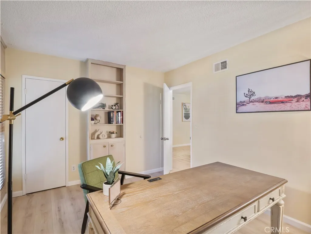 Additional image 41 of 15354 Runnymede Street, Van Nuys, CA 91406