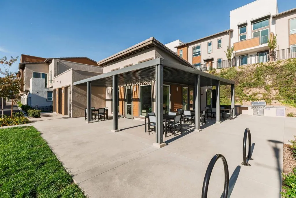 Additional image 56 of 953 Radcliffe Trail, Vista, CA 92081