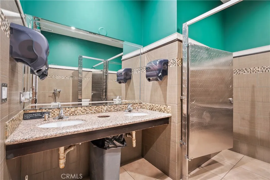 Additional image 49 of 13076 Glenoaks, Sylmar, CA 91342