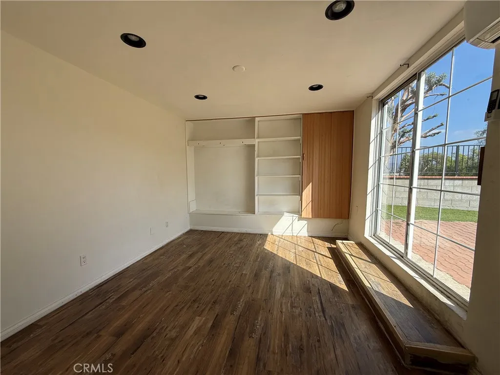 Additional image 15 of 2586 Lake View, Los Angeles, CA 90039