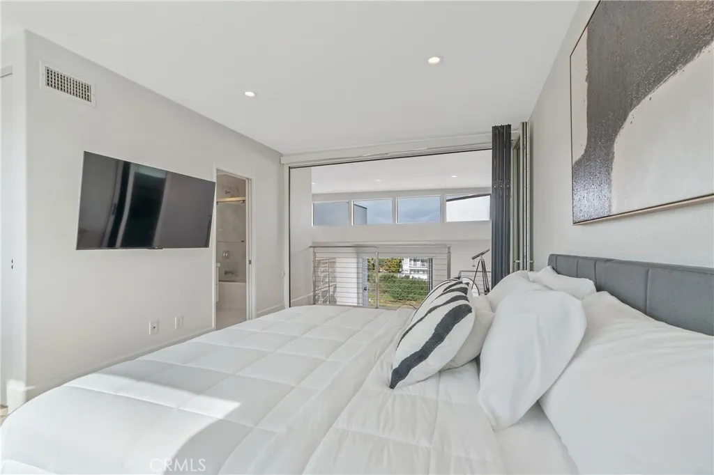 Additional image 93 of 30 Reef Street Unit 3, Marina Del Rey, CA 90292