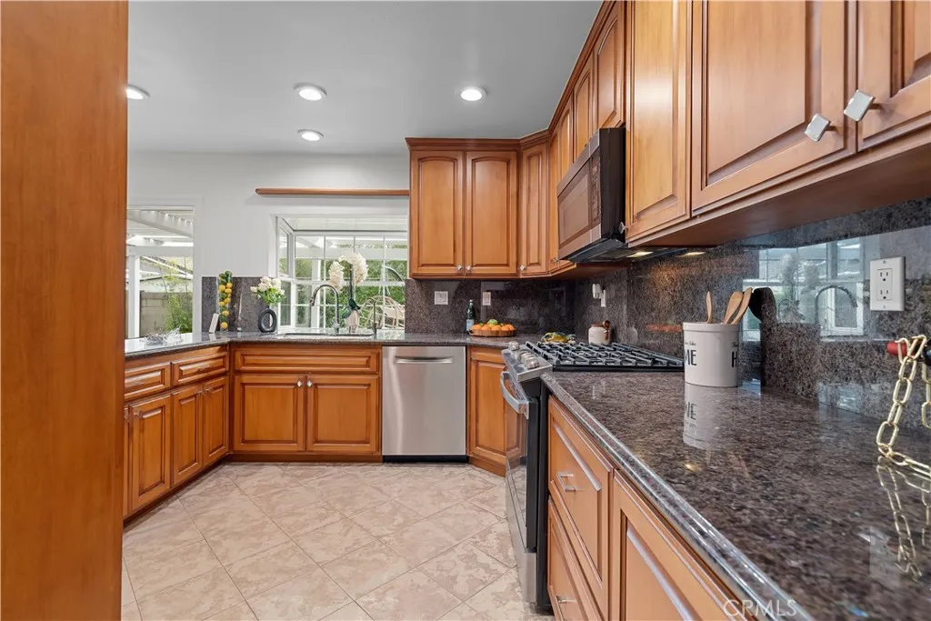 Additional image 80 of 9808 Sturgeon Ave, Fountain Valley, CA 92708