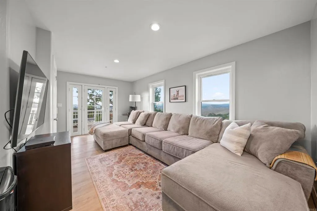 Additional image 48 of 31959 Via Ararat Drive, Bonsall, CA 92003