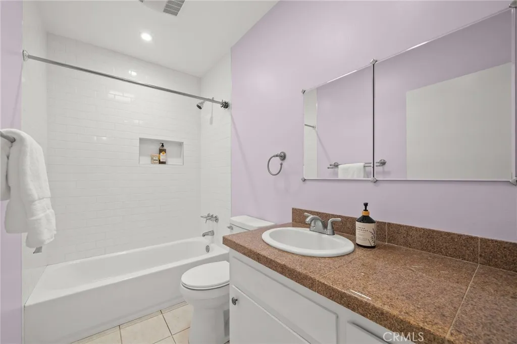 Additional image 71 of 5017 Cartwright Unit 3, North Hollywood, CA 91601