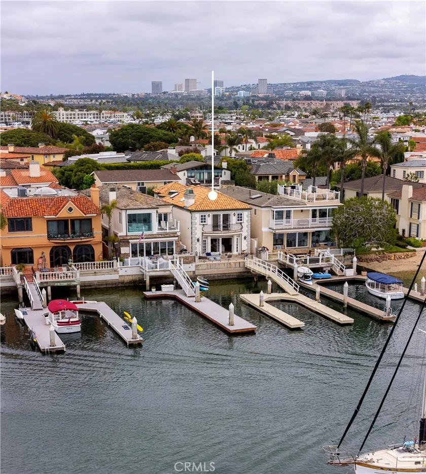 Additional image 89 of 339 Via Lido Soud, Newport Beach, CA 92663