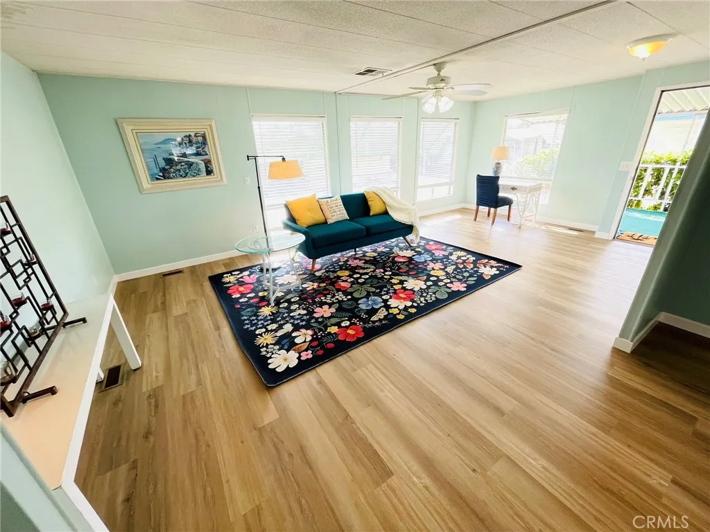 Additional image 10 of 101 Malaga Street, Tustin, CA 92780