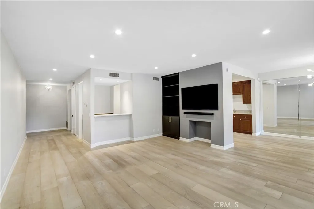 Additional image 5 of 4949 Genesta Avenue Unit 104, Encino, CA 91316