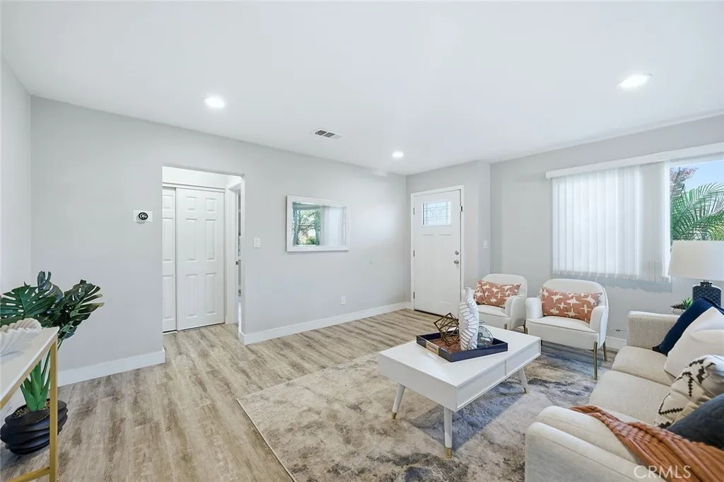 Additional image 54 of 5990 E El Paseo, Long Beach, CA 90815