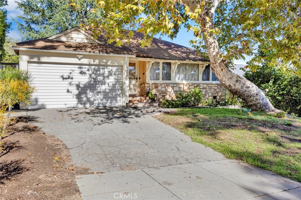 Additional image 2 of 1605 Santa Rosa Ave, Glendale, CA 91208