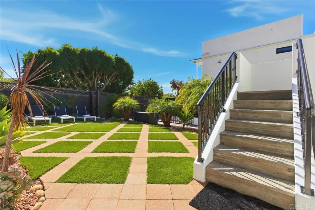 Additional image 66 of 1045 Van Nuys Street, San Diego, CA 92109