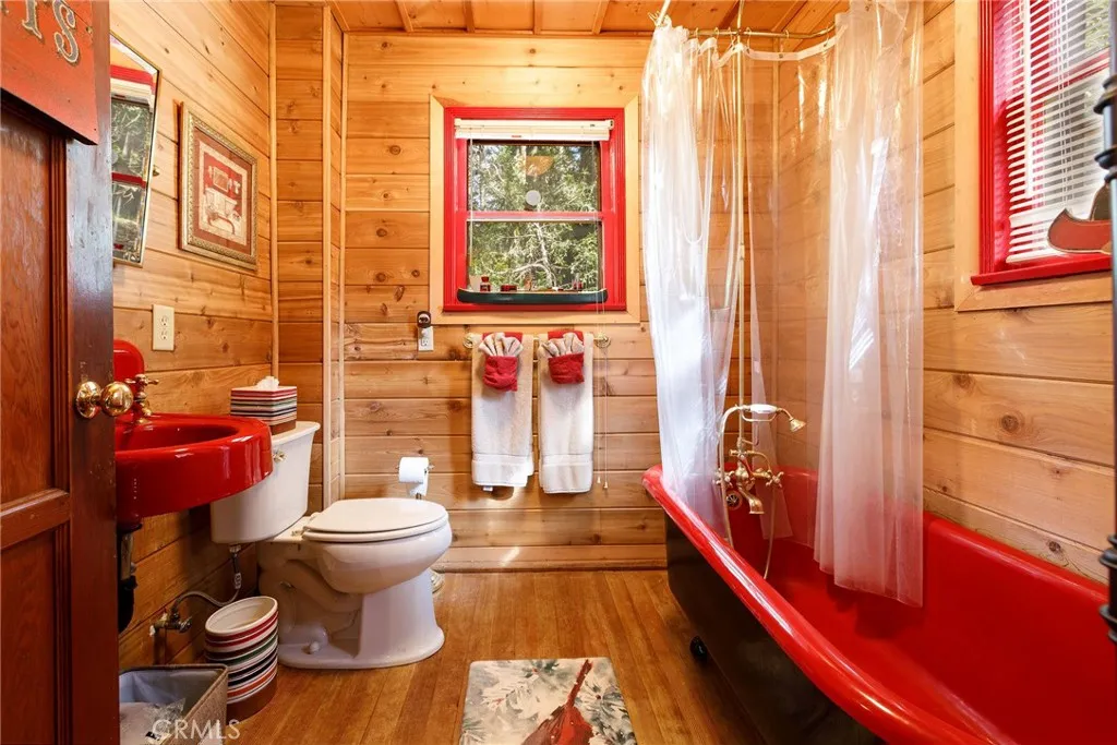 Additional image 9 of 529 West Victoria Court, Lake Arrowhead, CA 92352