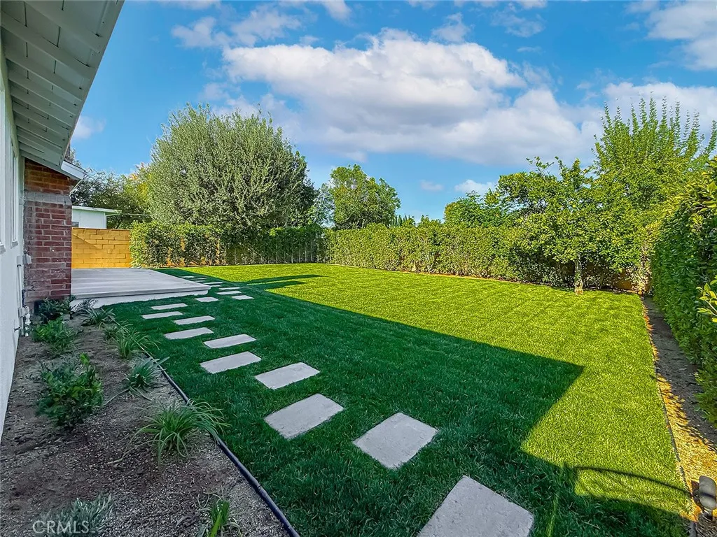 Additional image 28 of 23275 Hamlin, West Hills, CA 91307