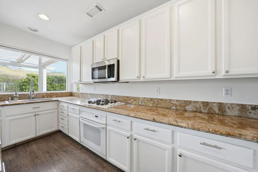 Additional image 19 of 6438 Lilium Lane, Carlsbad, CA 92011