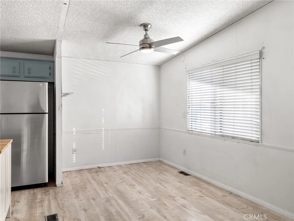 Additional image 11 of 22020 Nisqually Rd Unit 11, Apple Valley, CA 92308