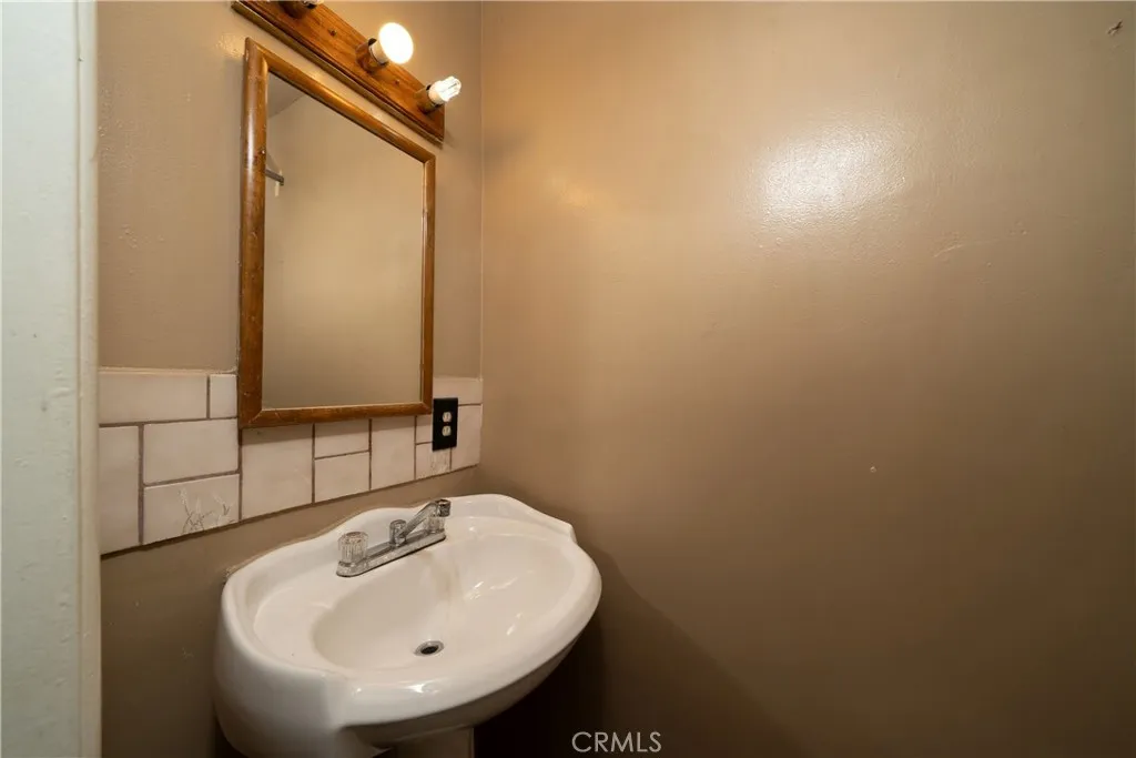 Additional image 41 of 728 N Geneva St, Anaheim, CA 92801