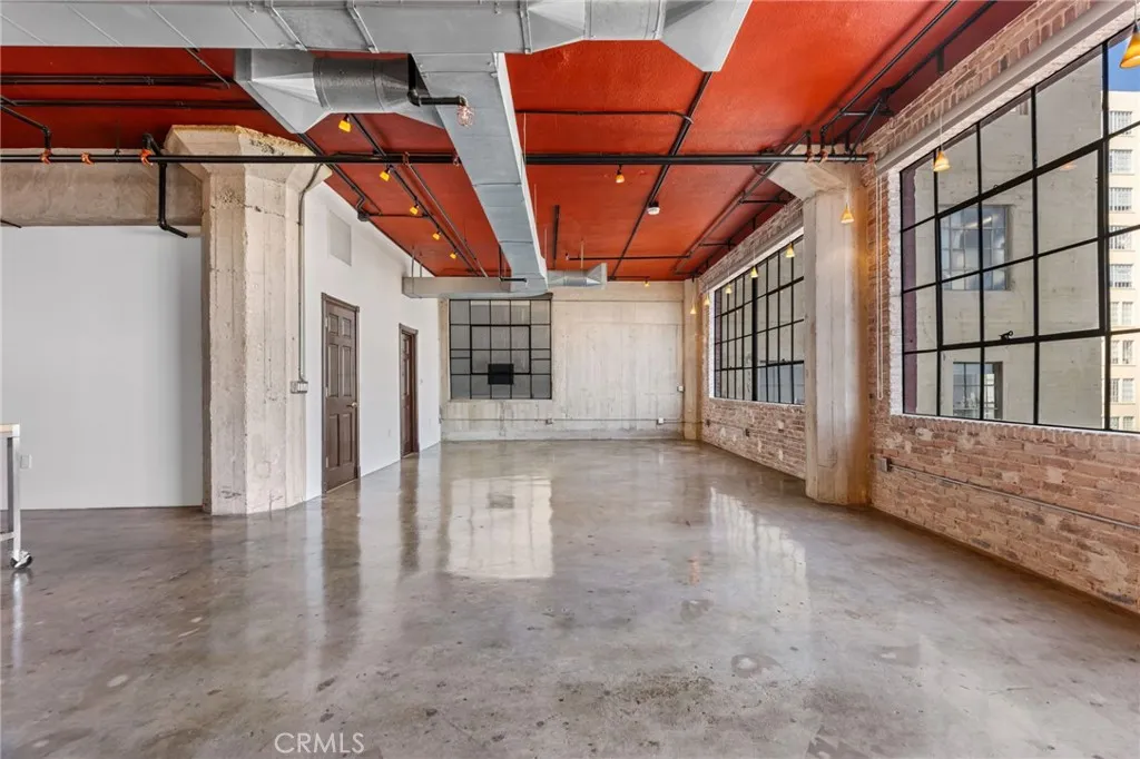 Additional image 14 of 315 E 8th St, Los Angeles, CA 90014