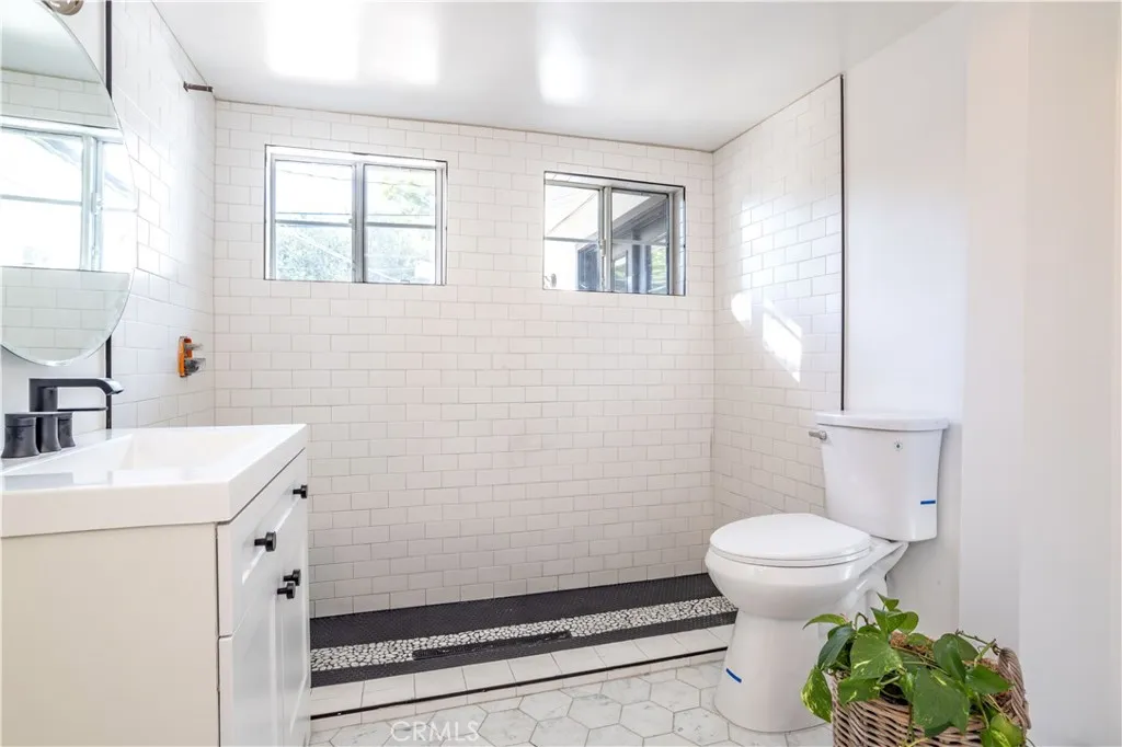 Additional image 29 of 9525 Woodley, North Hills, CA 91343