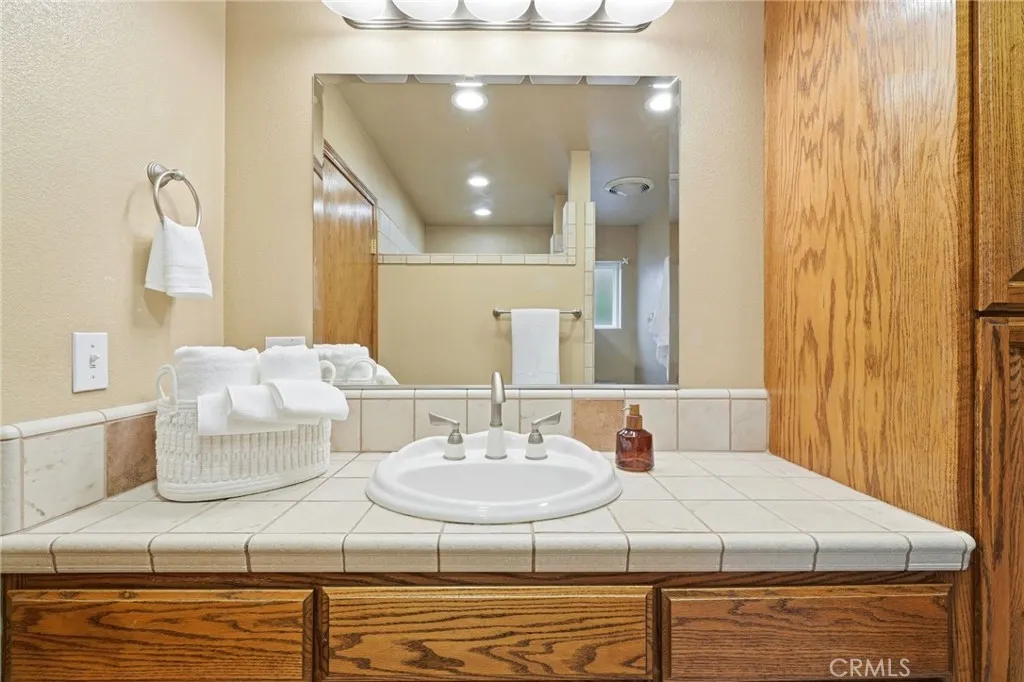 Additional image 18 of 248 S Virginia Ave, Burbank, CA 91506