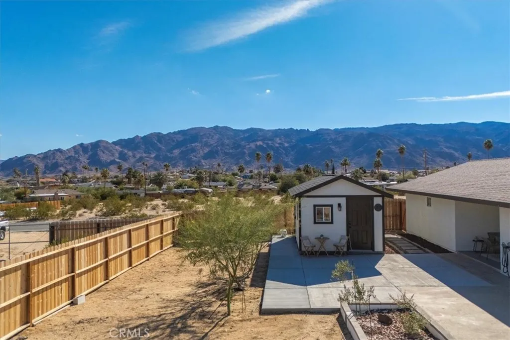 Additional image 80 of 5837 La Luna Avenue, 29 Palms, CA 92277