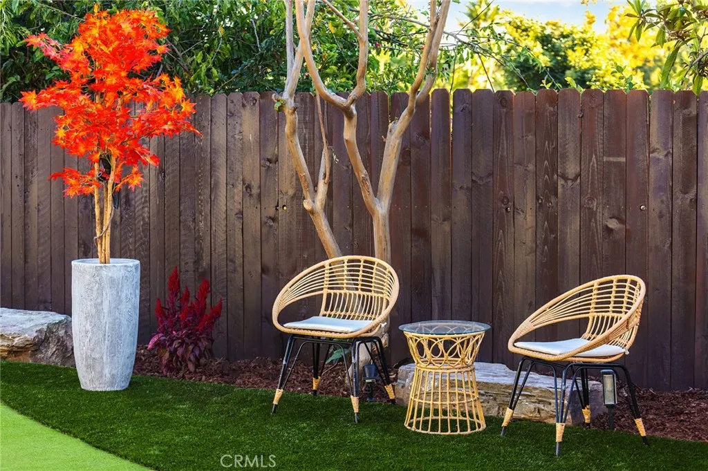 Additional image 101 of 326 E Sierra Madre Avenue, Glendora, CA 91741