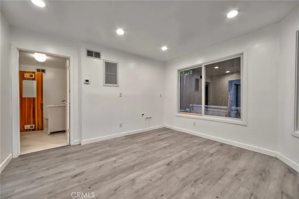 Additional image 41 of 11771 Laurelwood, Studio City, CA 91604