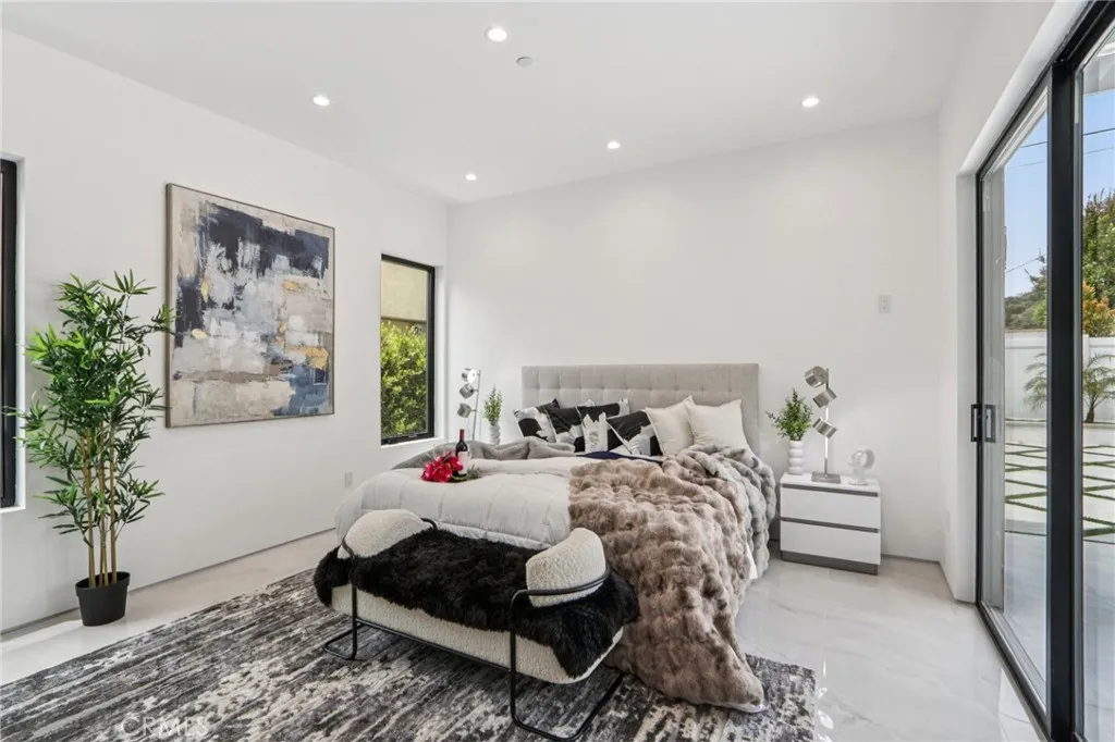 Additional image 80 of 2227 N Lamer Street, Burbank, CA 91504