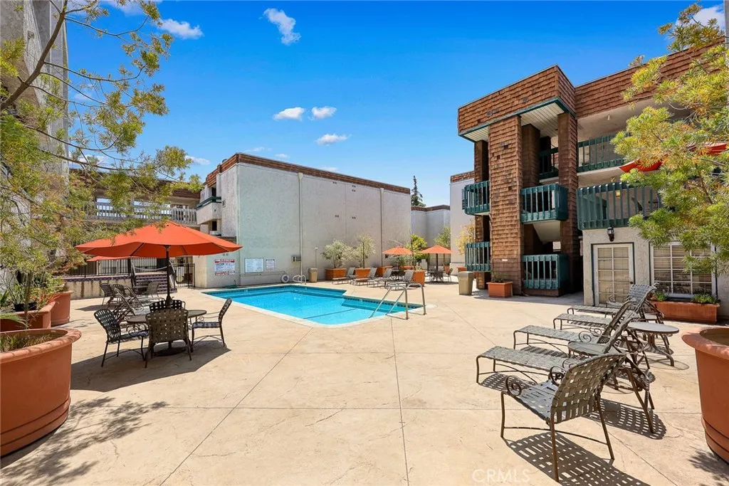 Additional image 77 of 360 S Euclid Avenue S Unit 219, Pasadena, CA 91101