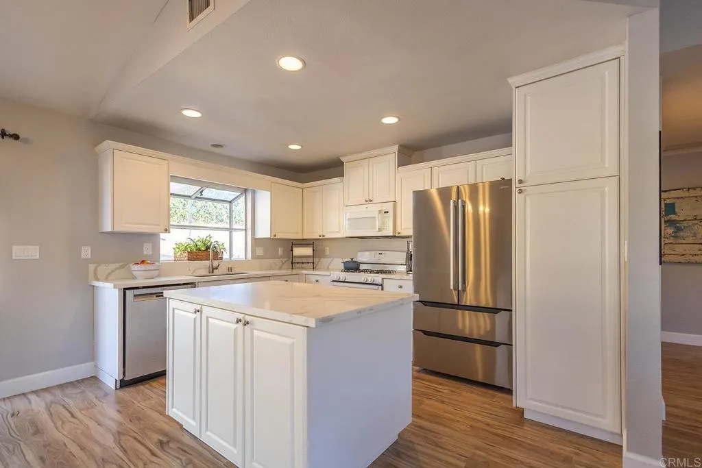 Additional image 5 of 823 Viking Lane, San Marcos, CA 92069