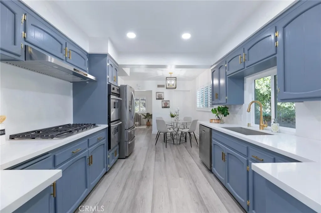 Additional image 16 of 8356 Vanalden, Northridge, CA 91324