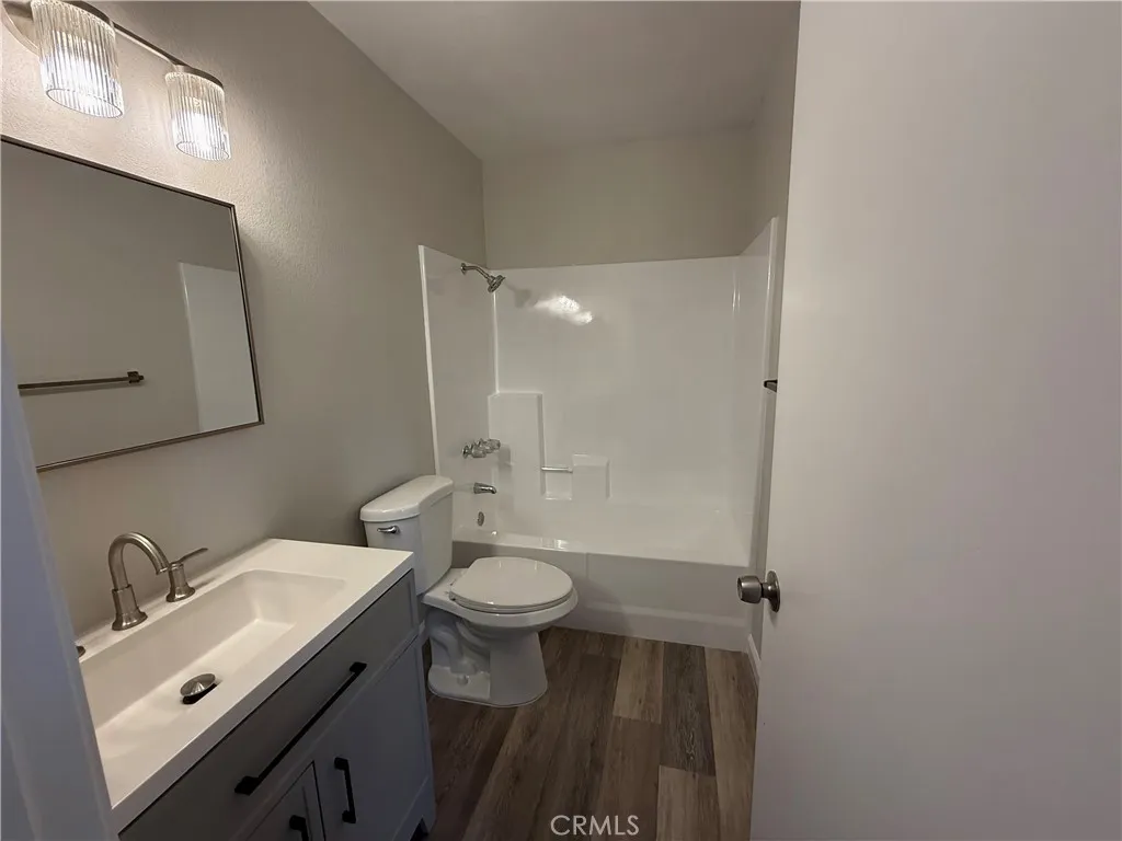 Additional image 35 of 2421 Hawthorn Gln, Escondido, CA 92027