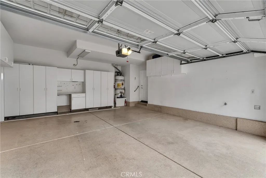 Additional image 19 of 57 Waterman, Irvine, CA 92602