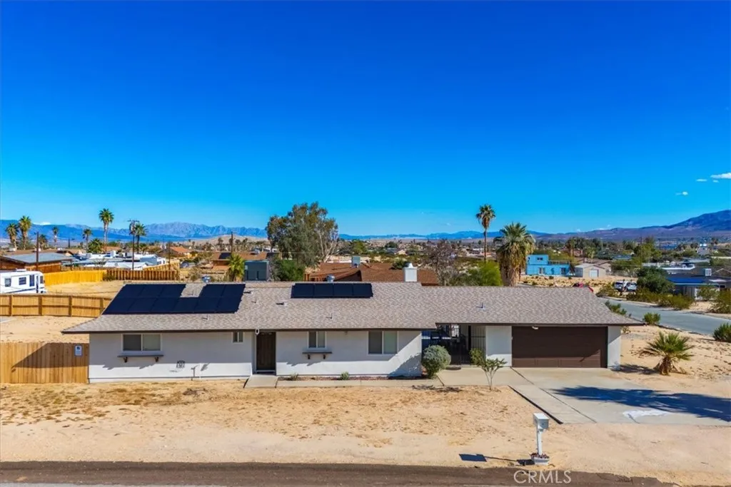 Additional image 3 of 5837 La Luna Avenue, 29 Palms, CA 92277