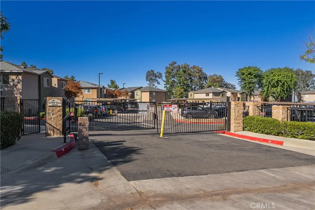 Additional image 18 of 2572 Avenida Del Vista #M102, Corona, CA 92882