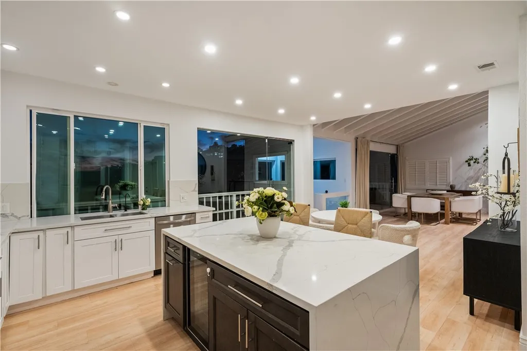 Additional image 48 of 2019 Sunset Plaza Drive, Los Angeles, CA 90069