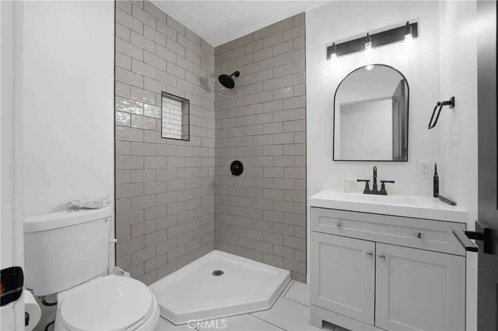 Additional image 72 of 3807 Cudahy St, Huntington Park, CA 90255