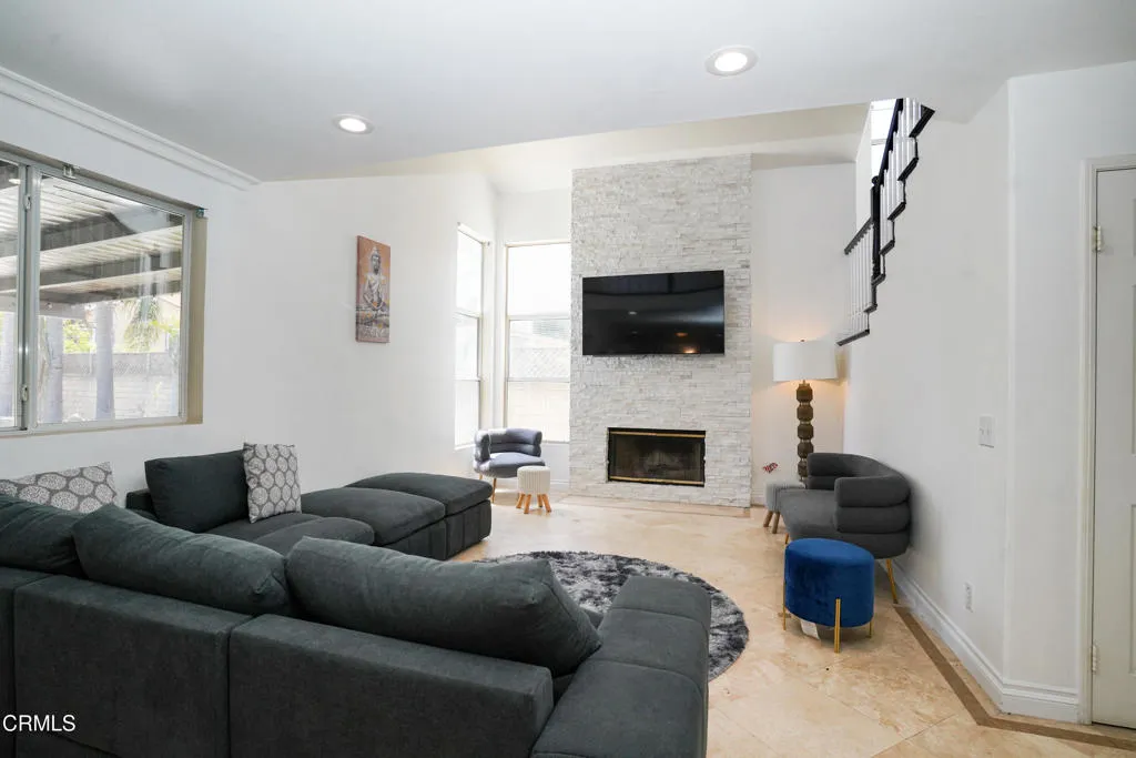 Additional image 16 of 2716 Windcrest Place, Oxnard, CA 93036