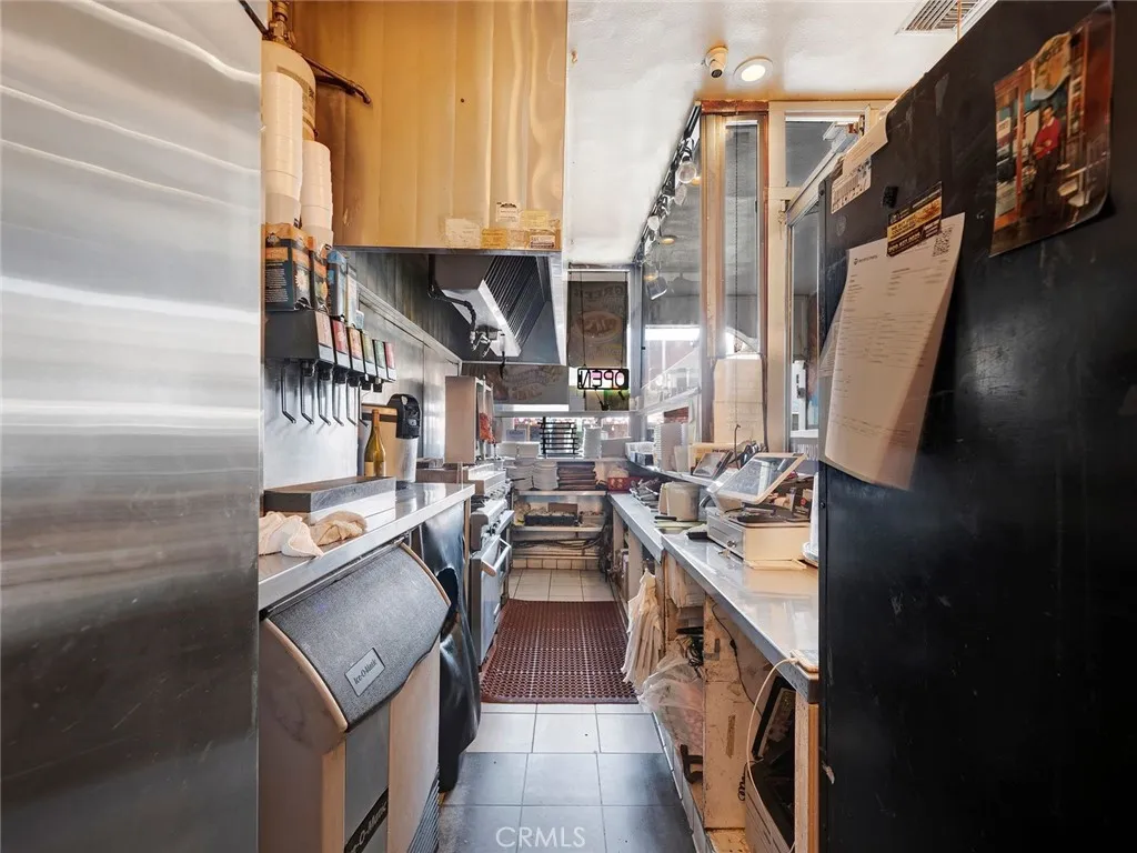 Additional image 13 of 138 N San Fernando Boulevard, Burbank, CA 91502