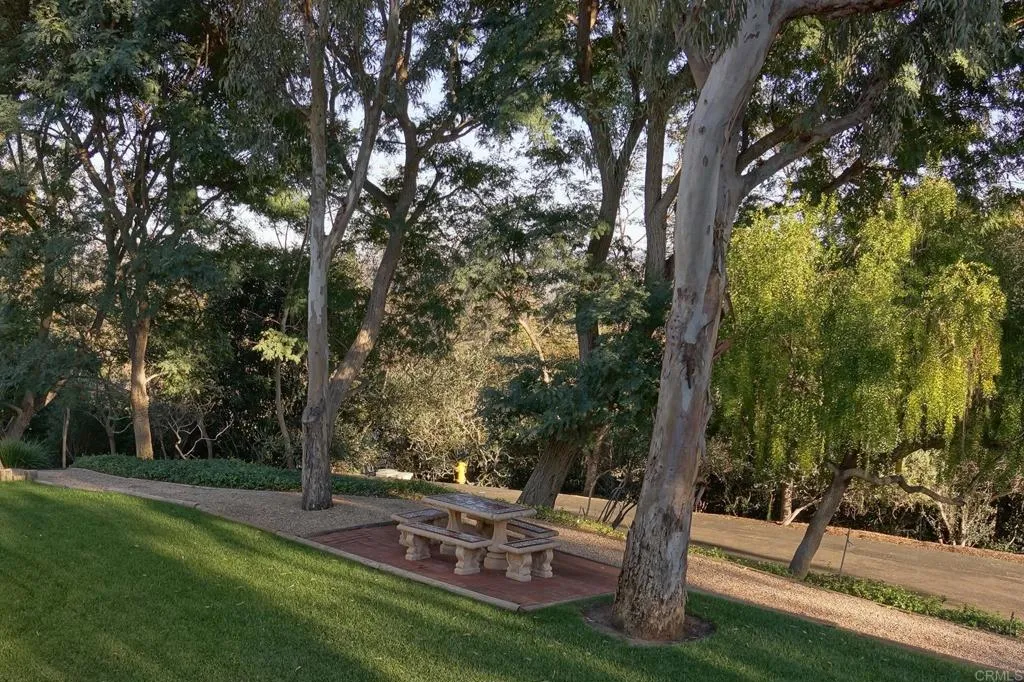 Additional image 121 of 5443 Calzada Del Bosque, Rancho Santa Fe, CA 92067