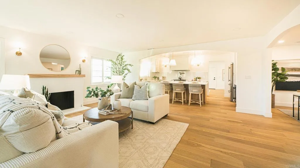 Additional image 10 of 1045 Tarento Drive, San Diego, CA 92107