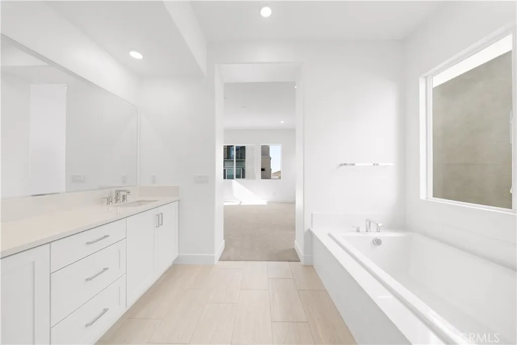 Additional image 31 of 165 Sawbuck, Irvine, CA 92618