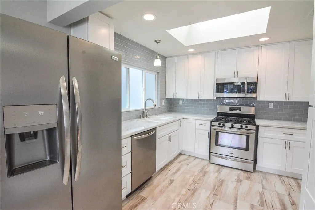 Additional image 38 of 2226 Etiwanda Street, San Diego, CA 92107