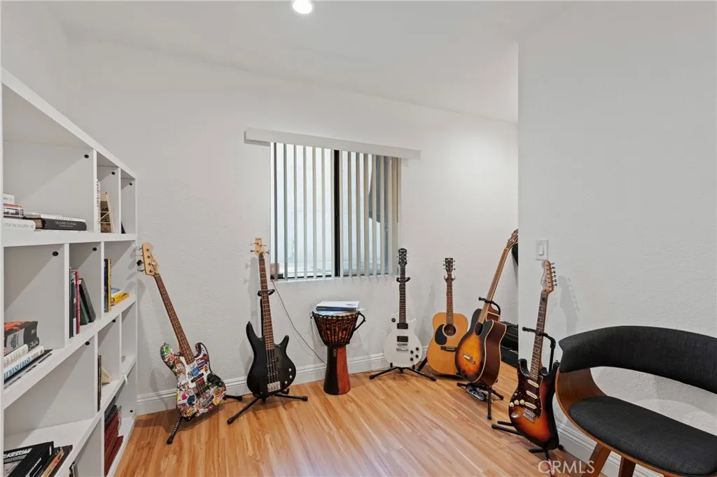 Additional image 26 of 1832 Redcliff Street, Los Angeles, CA 90026