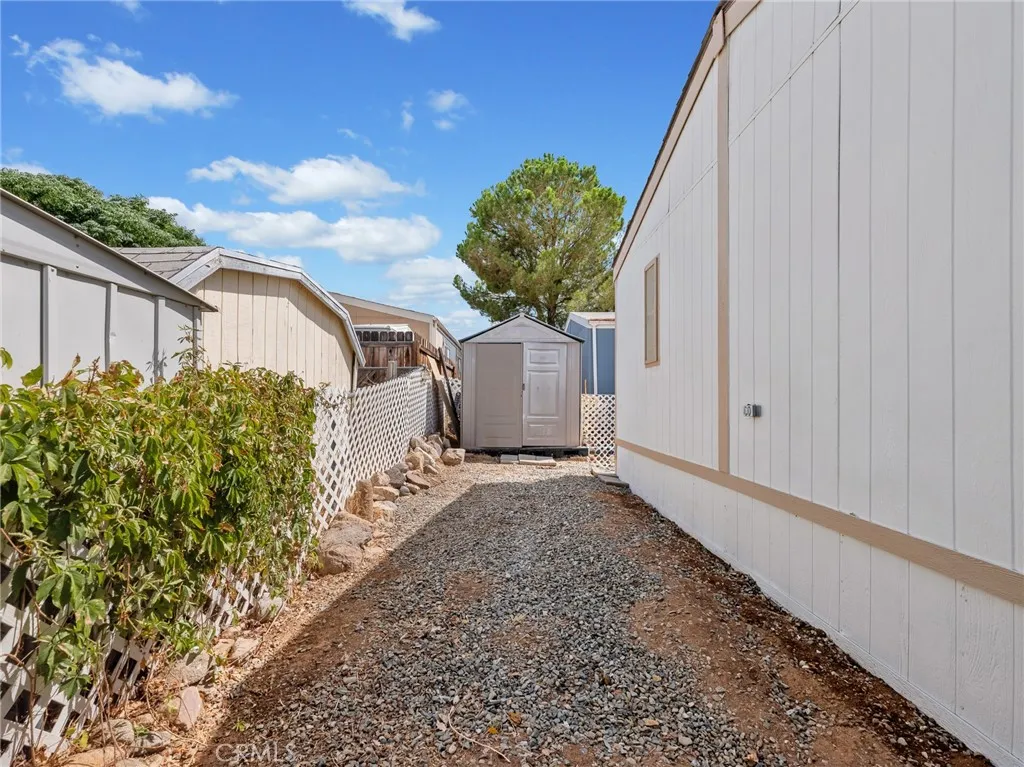 Additional image 63 of 22020 Nisqually Road Unit 3, Apple Valley, CA 92308