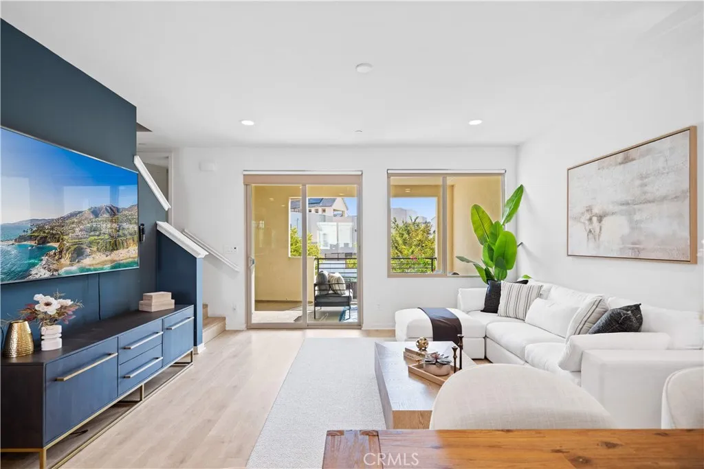 Additional image 64 of 115 Episode, Irvine, CA 92618