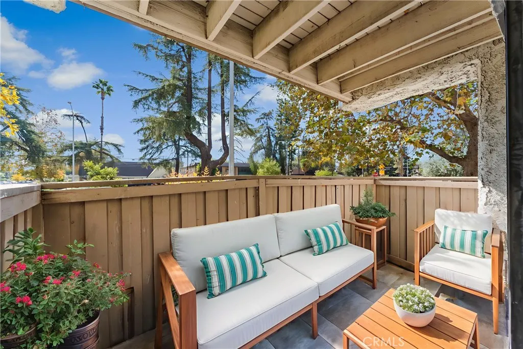 Additional image 59 of 15511 Sherman Way Unit 1, Van Nuys, CA 91406