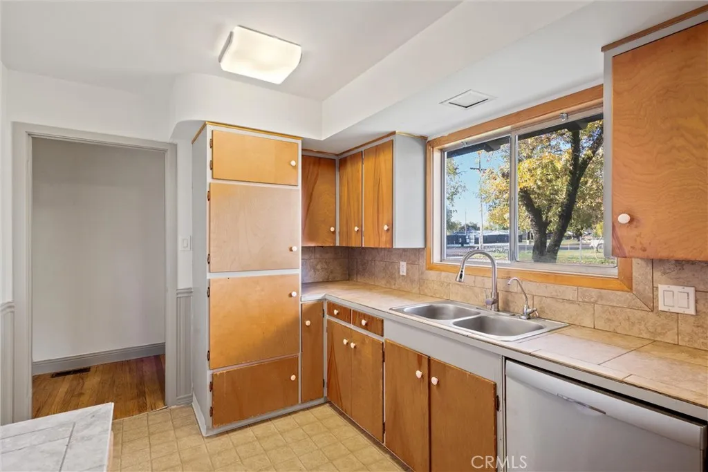 Additional image 21 of 311 6th Street, Corning, CA 96021