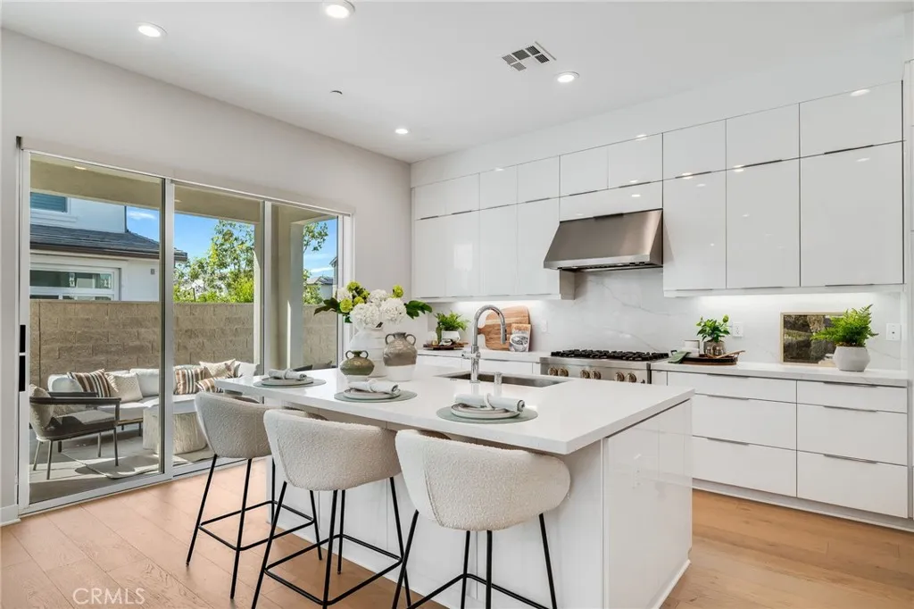 Additional image 9 of 301 Brackens, Lake Forest, CA 92630