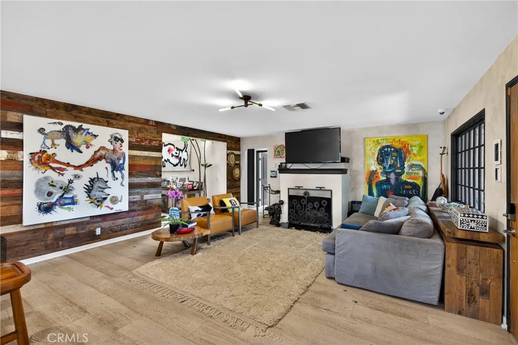 Additional image 14 of 5526 Fulton, Sherman Oaks, CA 91401