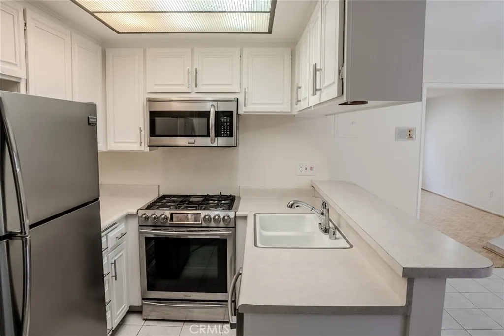 Additional image 20 of 13112 Moorpark Unit 2, Sherman Oaks, CA 91423